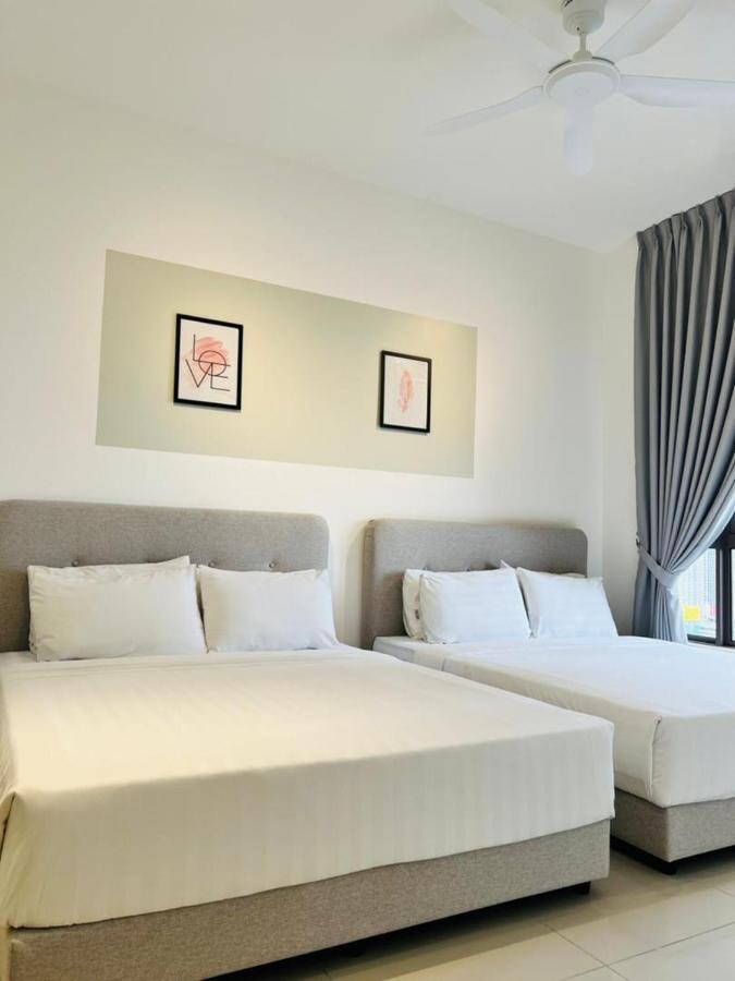 Bali Residence Next To Atlantis Malacca Екстер'єр фото
