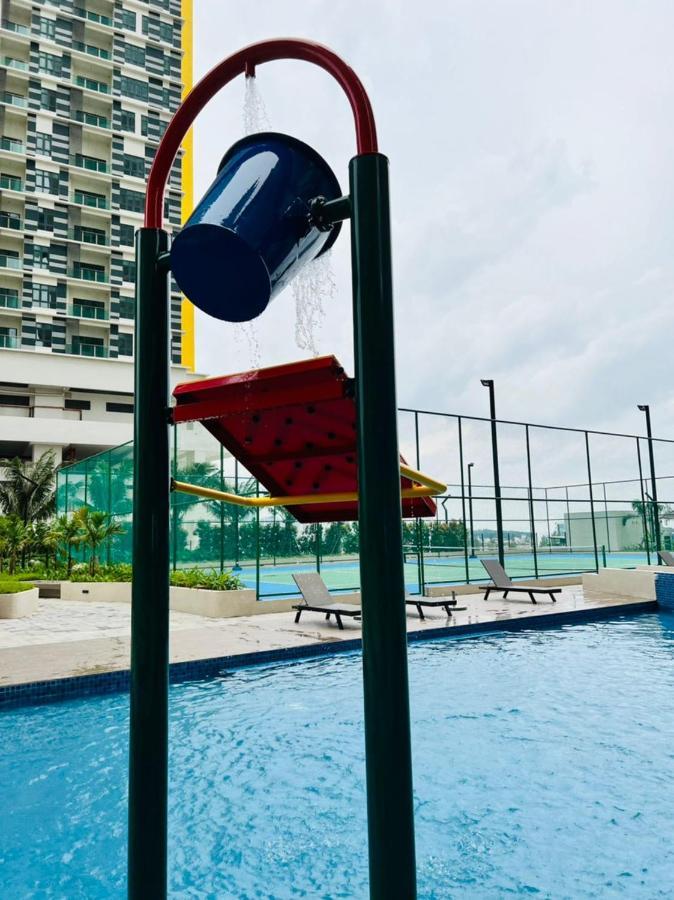 Bali Residence Next To Atlantis Malacca Екстер'єр фото